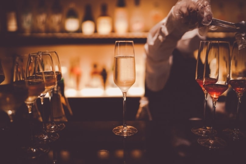 Dining Bar Fate